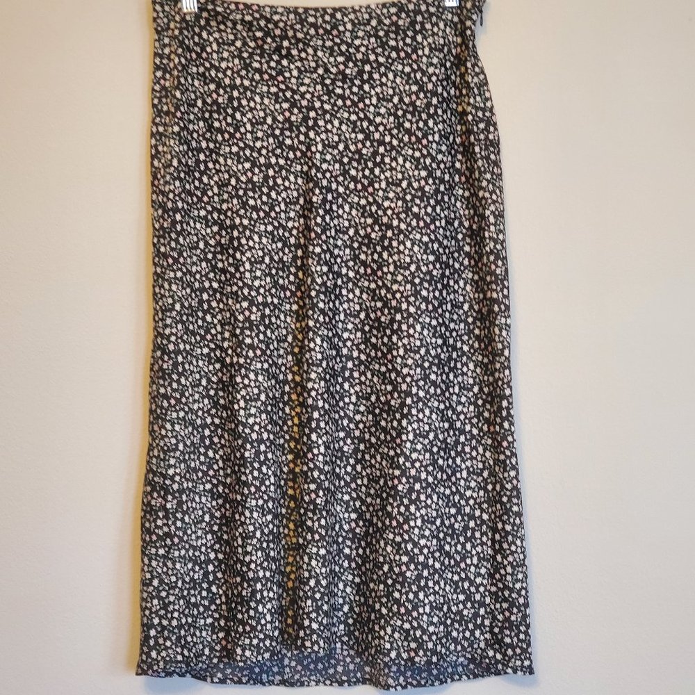 Divided H&M Floral Maxi Skirt Size 8 US